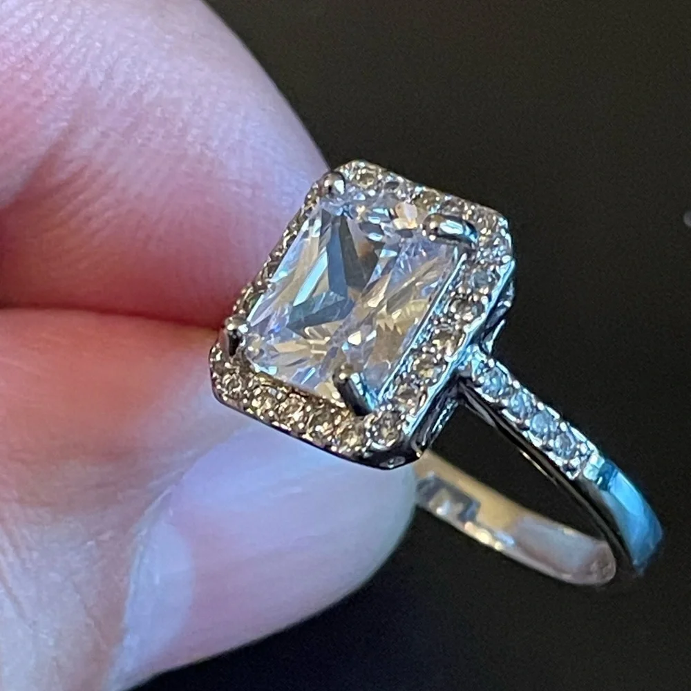 White rhinestone silver plated CZ ring - Picture 7 of 9